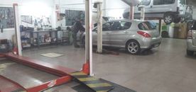 taller de reparación de vehículos